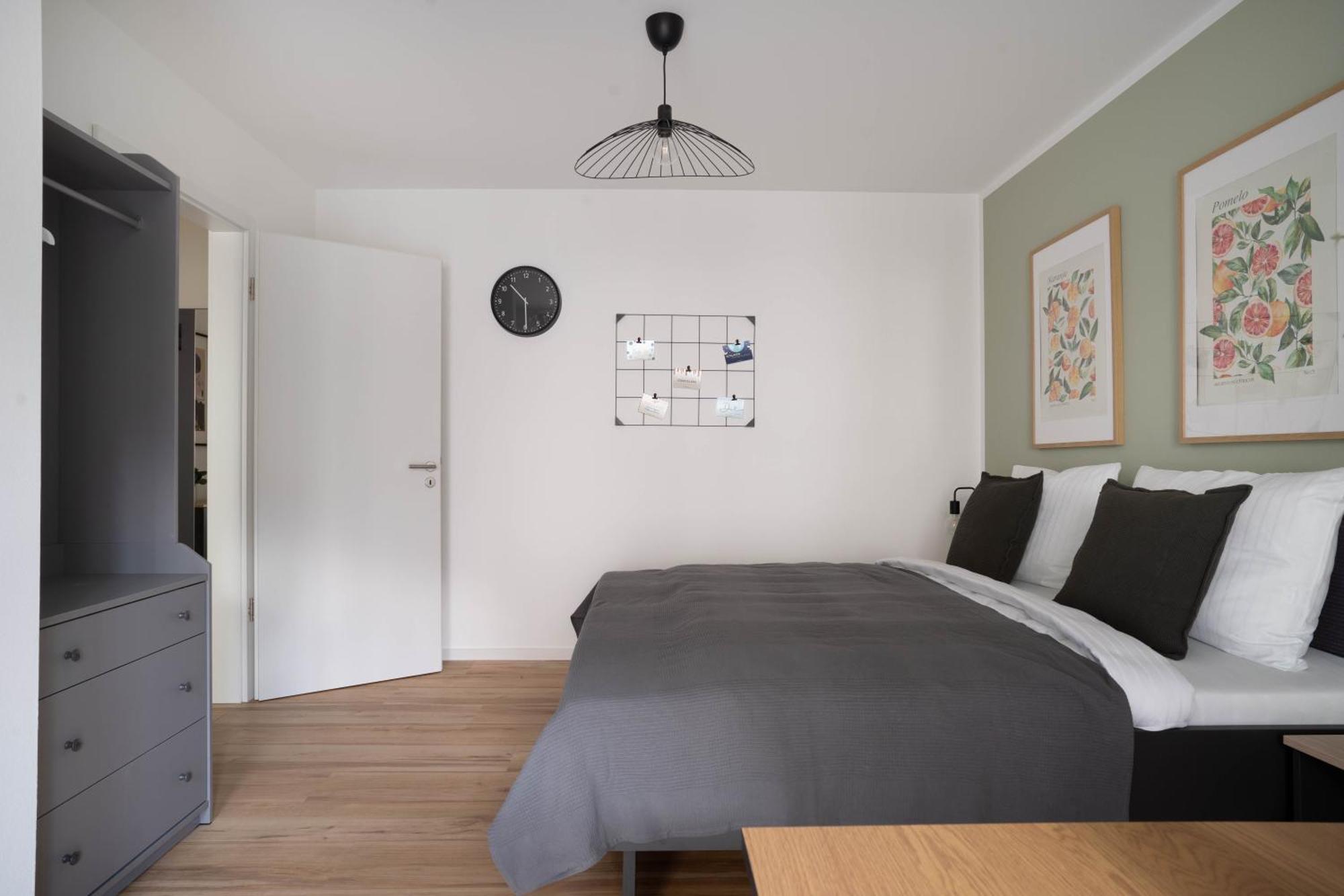 Schoene Apartments In Der Innenstadt I Home2Share Osnabrück Buitenkant foto